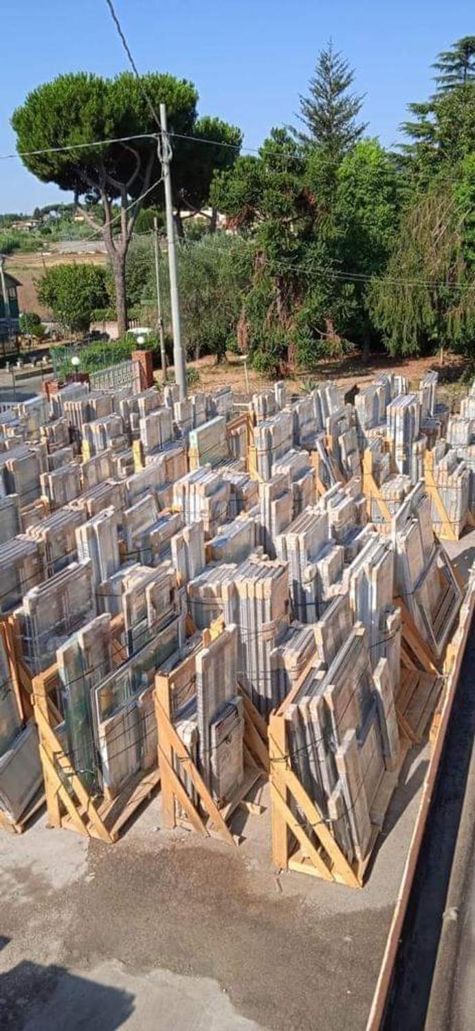 Azienda in vendita: Azienda di serramenti di ogni genere
Pvc legno legno alluminio a Italia - Attività artigianali e professionali - Immagine foto 3