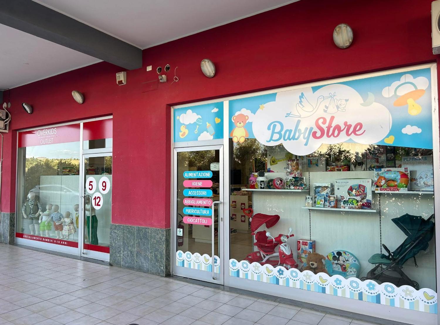 Azienda in vendita: Vendesi Sanitaria Baby Store e franchising abbigliamento Overkids a Italia - Negozi - abbigliamento - Immagine principale