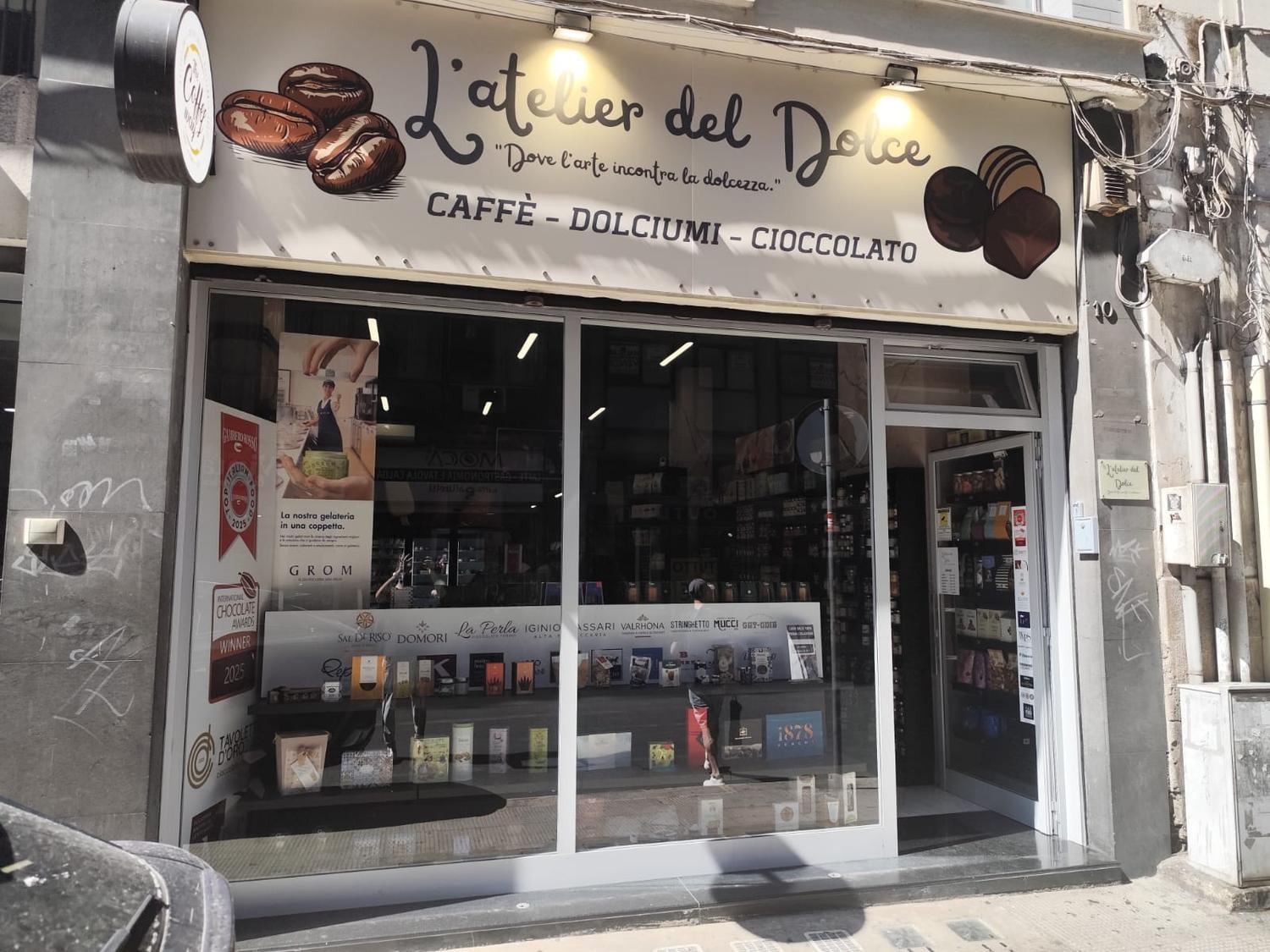 Azienda in vendita: Cedesi attivita' di caffè dolciumi e cioccolato a Bari a Italia - Altro - Immagine principale