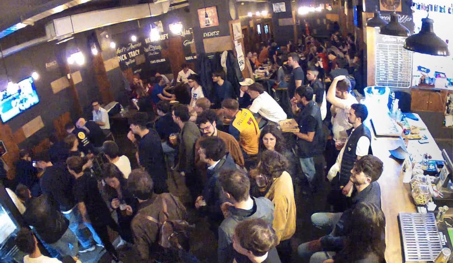 Azienda in vendita: PUB IN VENDITA A ROMA a Italia - Bar - Immagine principale