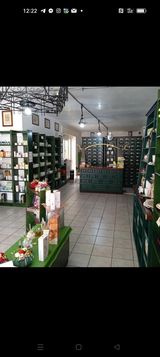 Azienda in vendita: Vendesi la più antica erboristeria di Manduria (TA) dopo 45 anni a Italia - Altro - Immagine foto 3