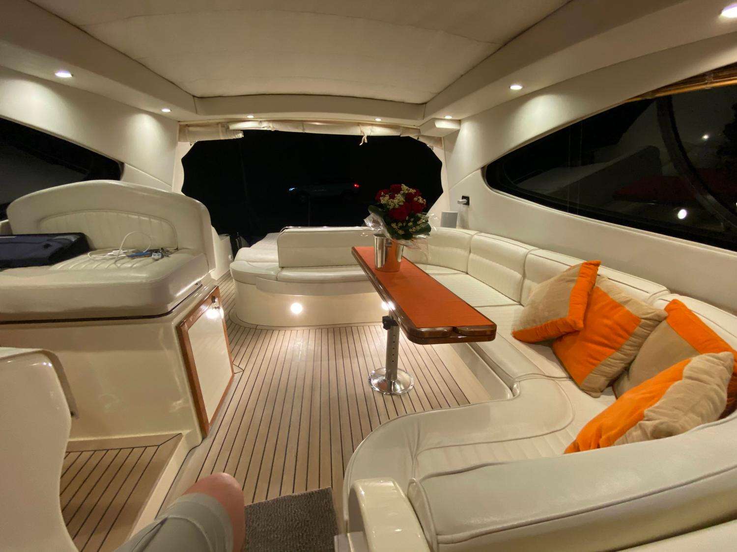 Azienda in vendita: Avviata attività di noleggio Yacht a Italia - Servizi turistici - Immagine foto 4