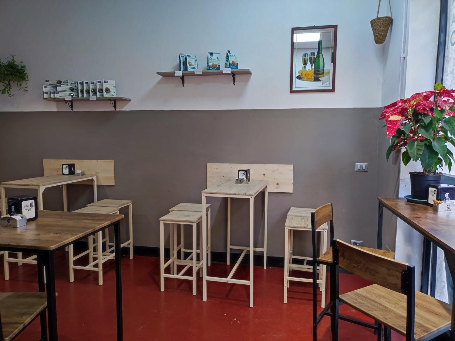 Azienda in vendita: 32R - AziendaSi - bar zona università a Italia - Bar - Immagine foto 2