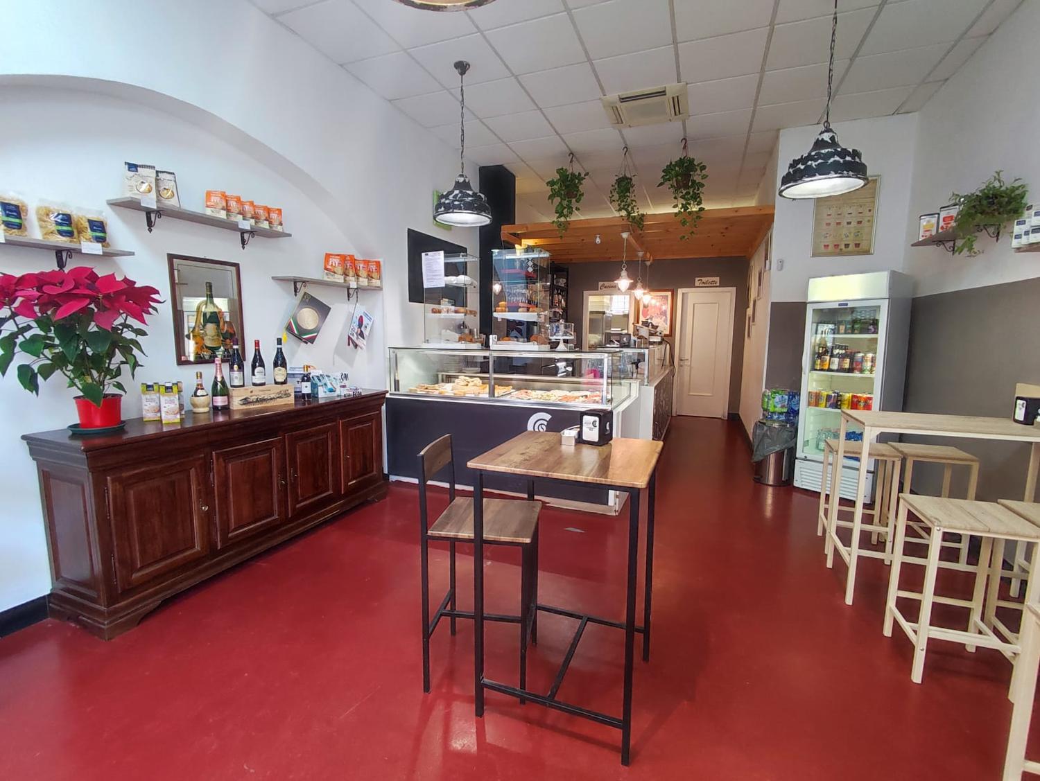 Azienda in vendita: 32R - AziendaSi - bar zona università a Italia - Bar - Immagine foto 3