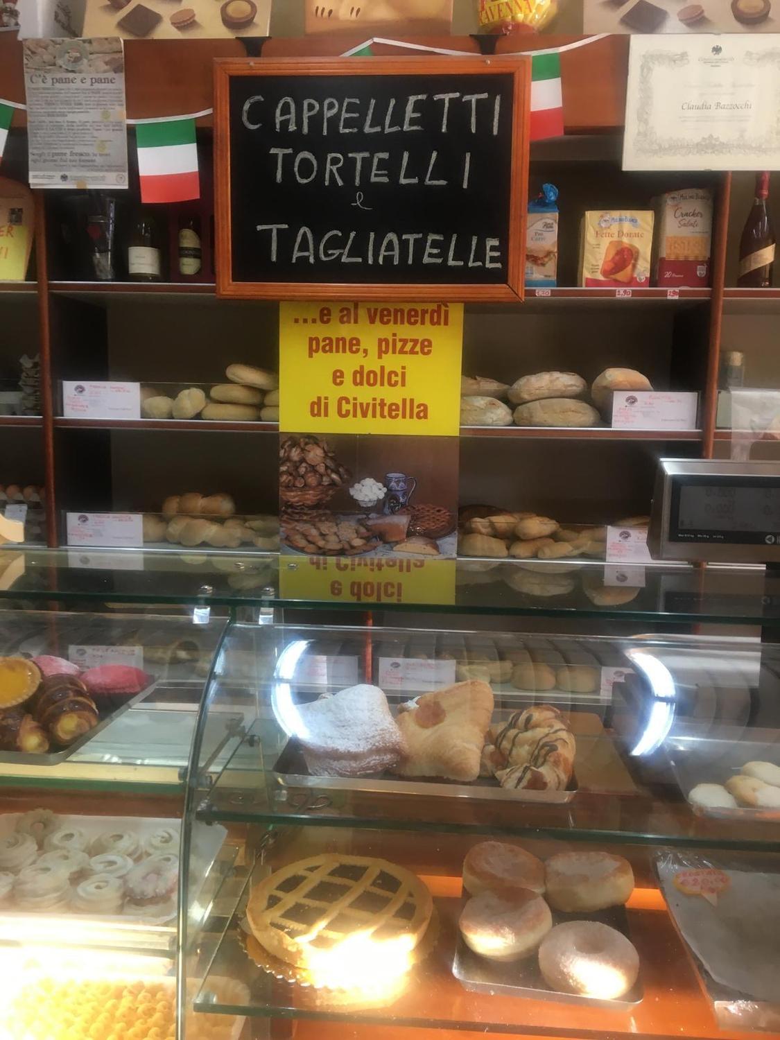 Azienda in vendita: Vendesi Licenza Panetteria – Pasticceria – Salumeria a Ravenna a Italia - Panetterie - Immagine principale