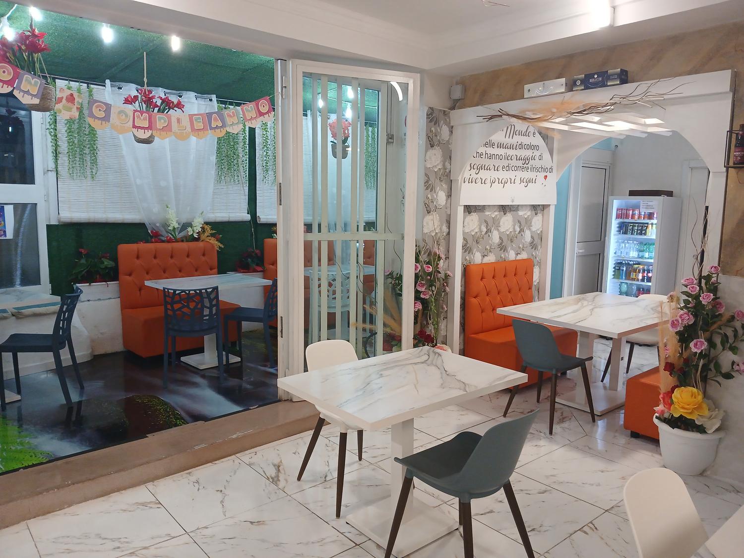 Azienda in vendita: Bar tavola calda  a Italia - Bar - Immagine foto 2
