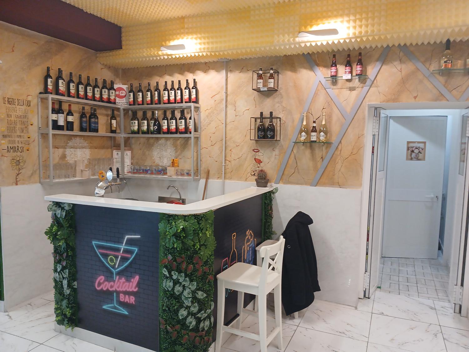 Azienda in vendita: Bar tavola calda  a Italia - Bar - Immagine foto 3