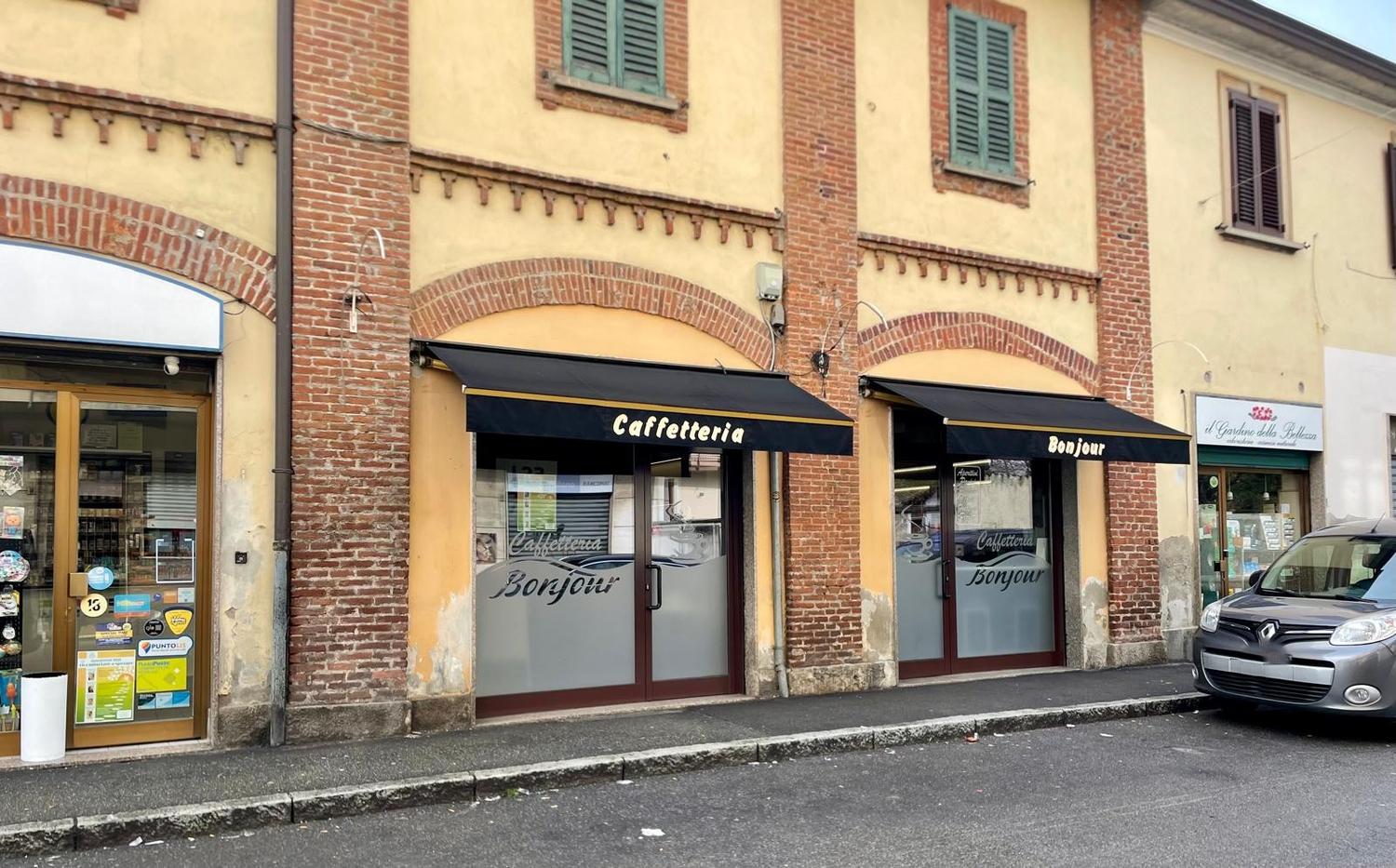 Azienda in vendita: Proponiamo in vendita Bar/Caffetteria e Tavola Fredda ben avviata a Italia - Bar - Immagine principale