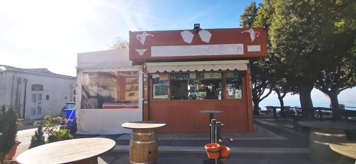 Azienda in vendita: Vendesi attivita ben avviata. a Italia - Bar - Immagine principale