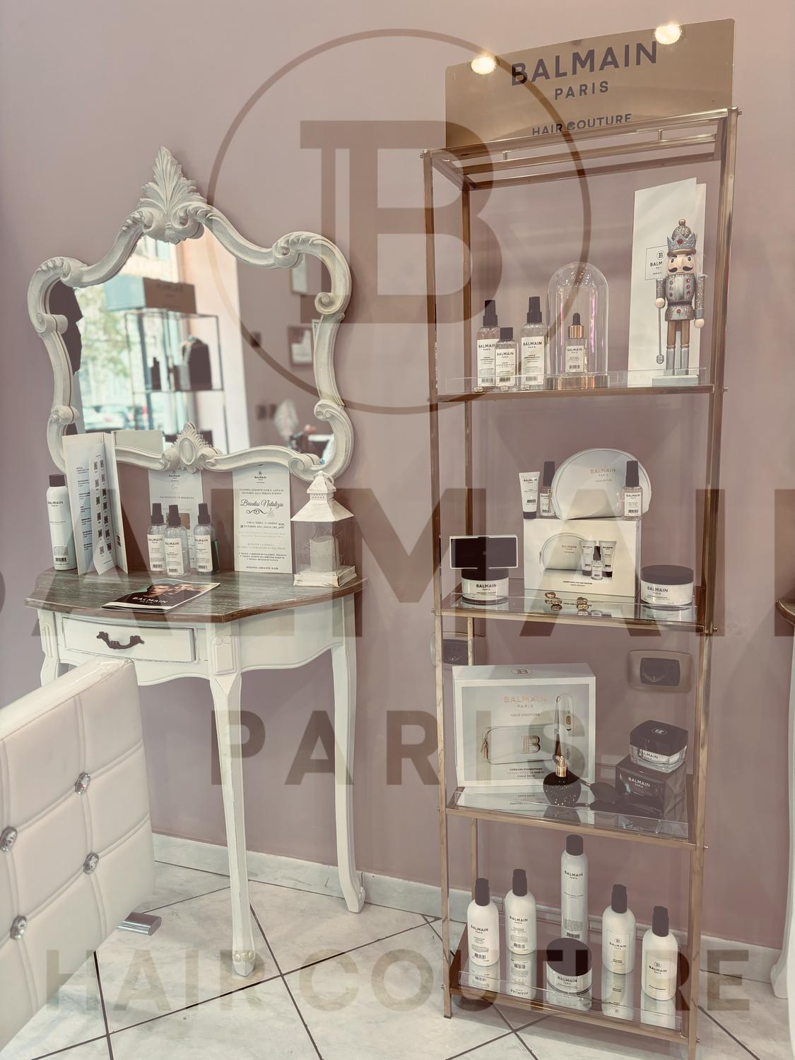 Azienda in vendita: Cedesi salone parrucchiere avviato a Roma con partnership Balmain a Italia - Attività artigianali e professionali - Immagine principale