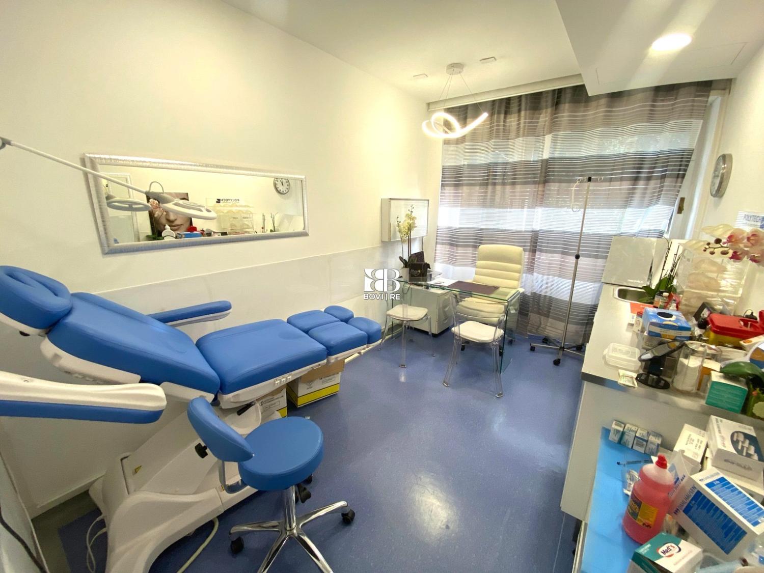 Azienda in vendita: Vendesi Ambulatorio Chirurgico Polispecialistico (Ramo Aziendale) a Italia - Studi Medici e Poliambulatori - Immagine foto 4