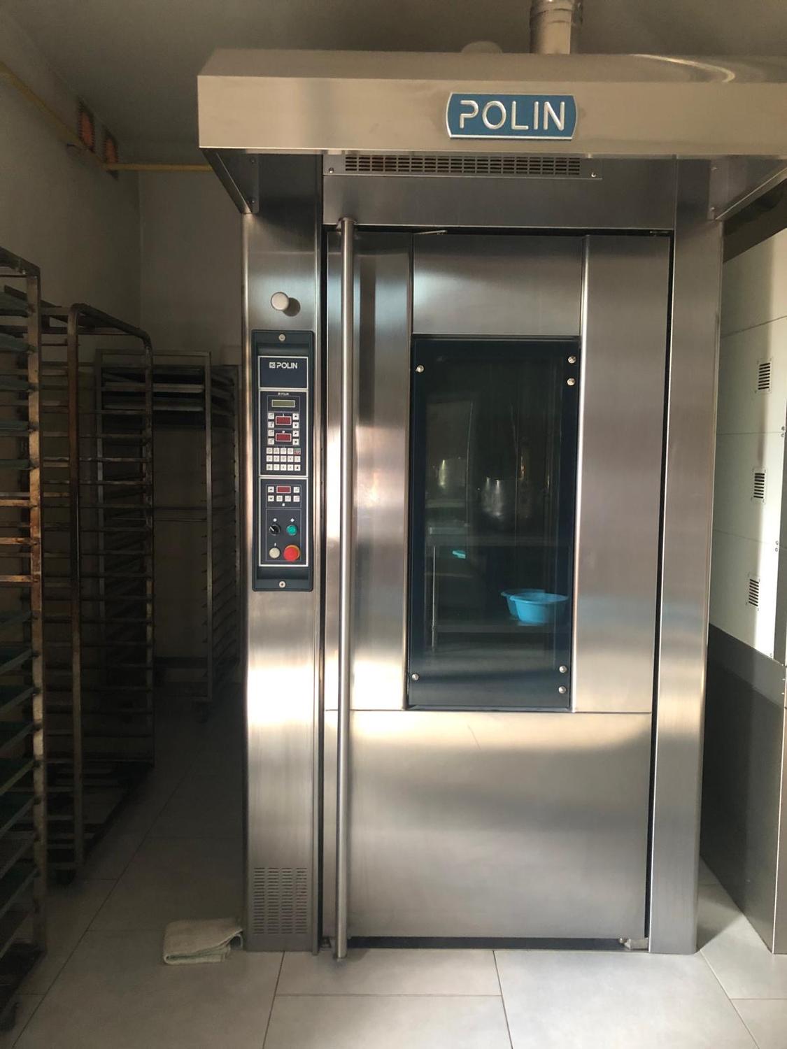 Azienda in vendita: Vendesi attività di produzione di dolci da forno e pasticceria  a Italia - Pasticcerie - Immagine principale