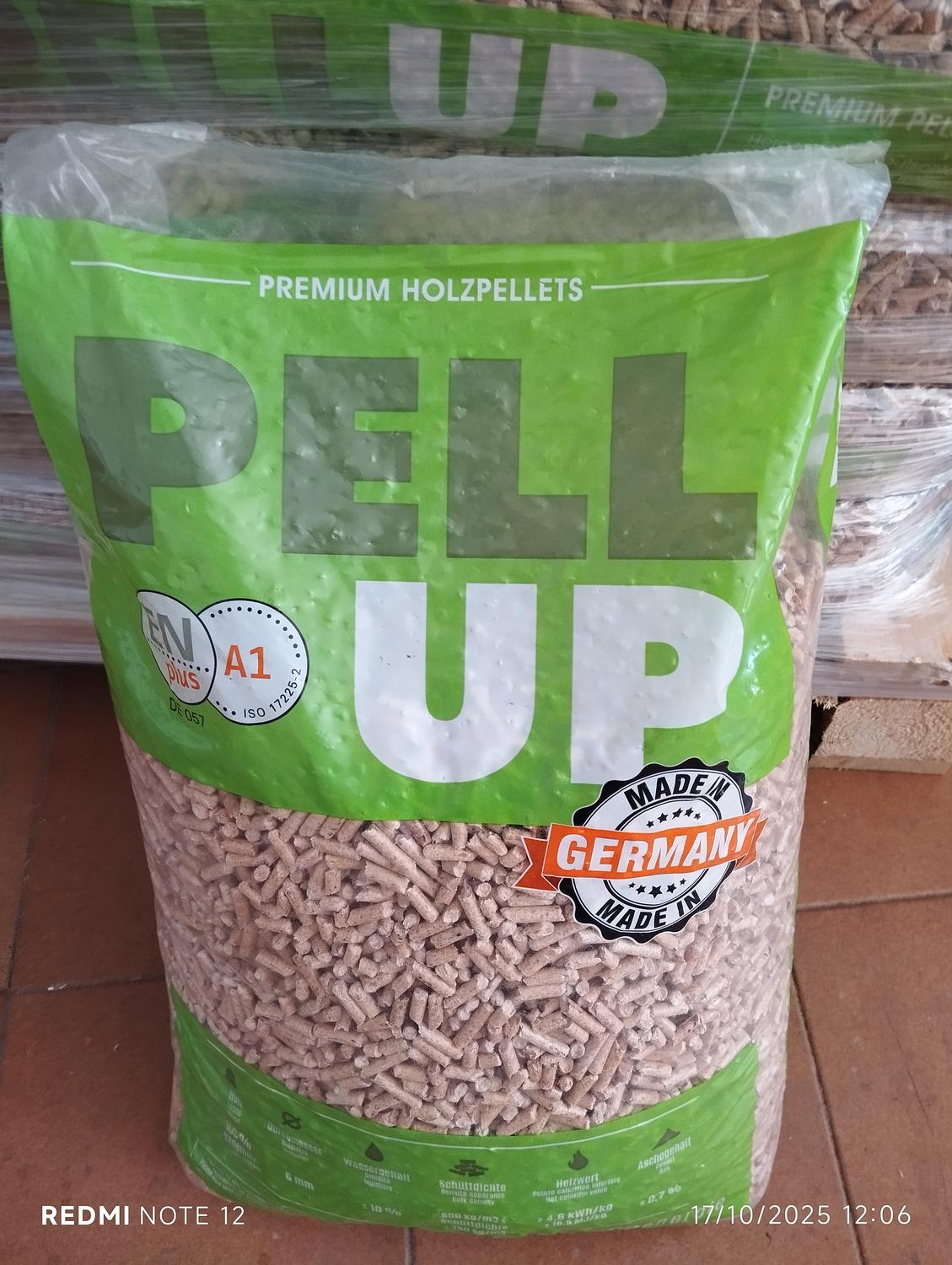 Azienda in vendita: Azienda commercio legna, costruzione strutture in legno etc... a Italia - Mobili e Arredamento - Immagine principale