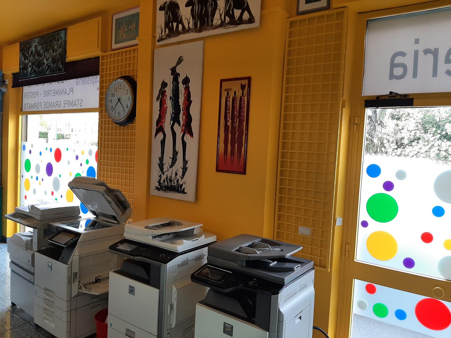 Azienda in vendita: COPISTERIA LEGATORIA CARTOLERIA a Italia - Cartolerie e Copisterie - Immagine foto 2