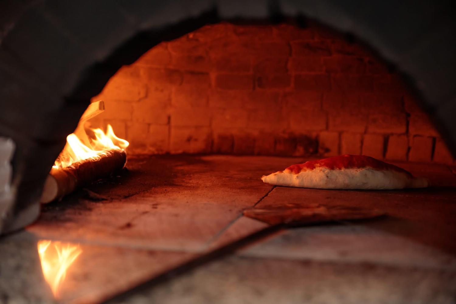 Azienda in vendita: Ristorante - Pizzeria Storico nato nel 1975  a Italia - Ristoranti - Immagine foto 3