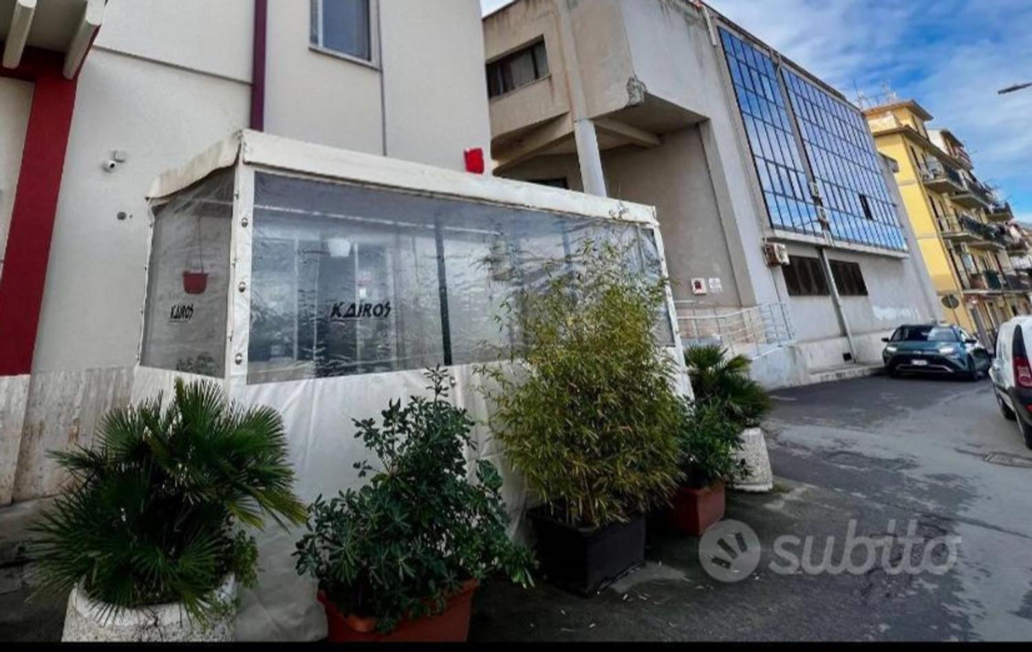 Azienda in vendita: Vendesi Kairos attività di lounge bar, caffetteria e ricevitoria  a Italia - Bar - Immagine principale