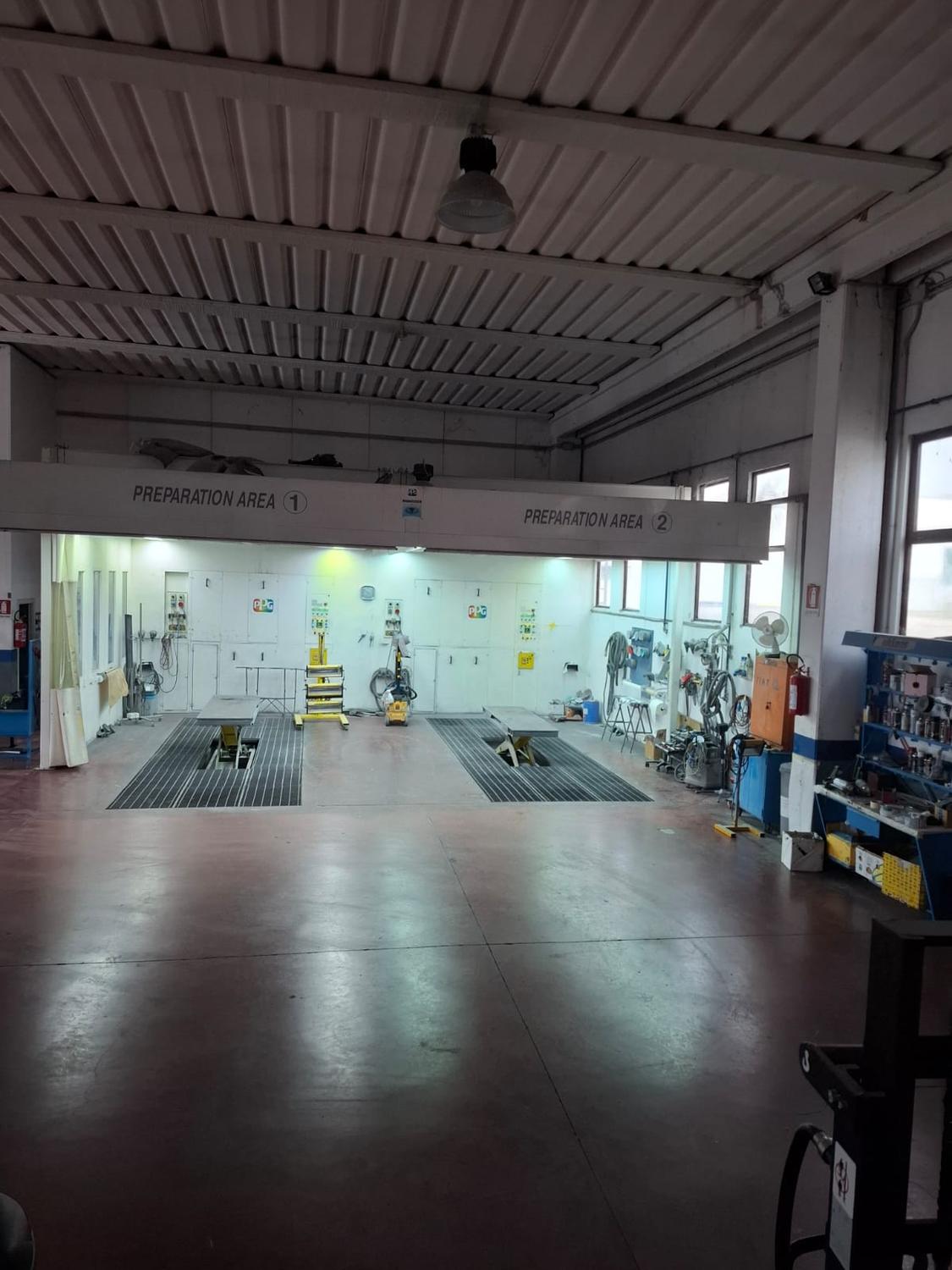 Azienda in vendita: ATTIVITA' ARTIGIANALE/IMMOBILE ARTIGIANALE a Italia - Attività artigianali e professionali - Immagine foto 2