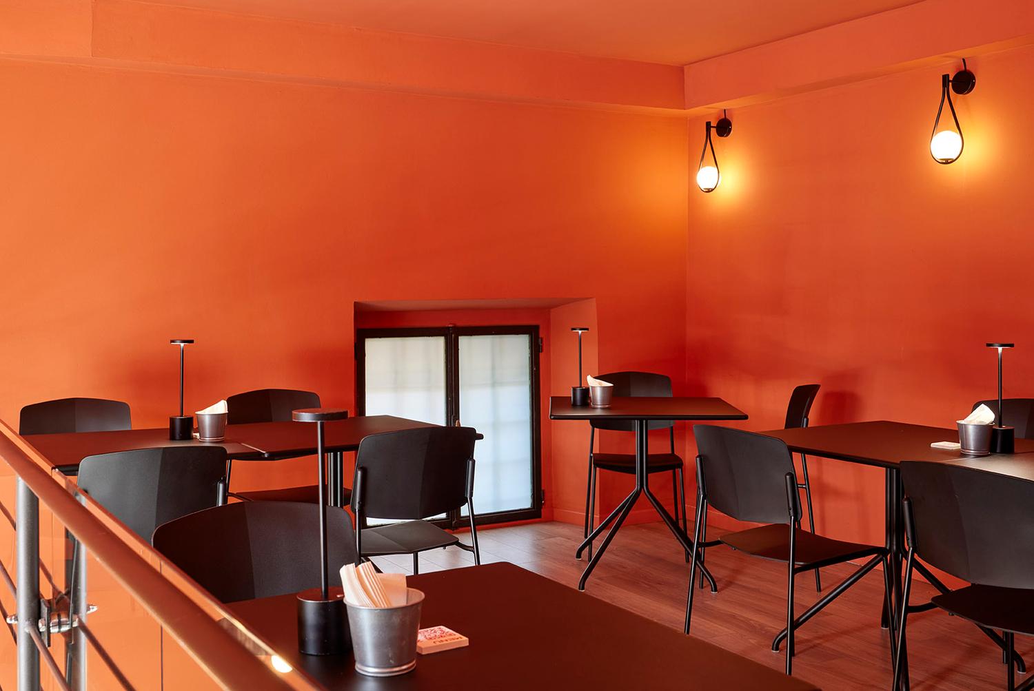 Azienda in vendita: Vendesi pizzeria in centro storico a Senigallia a Italia - Pizzerie - Immagine foto 3