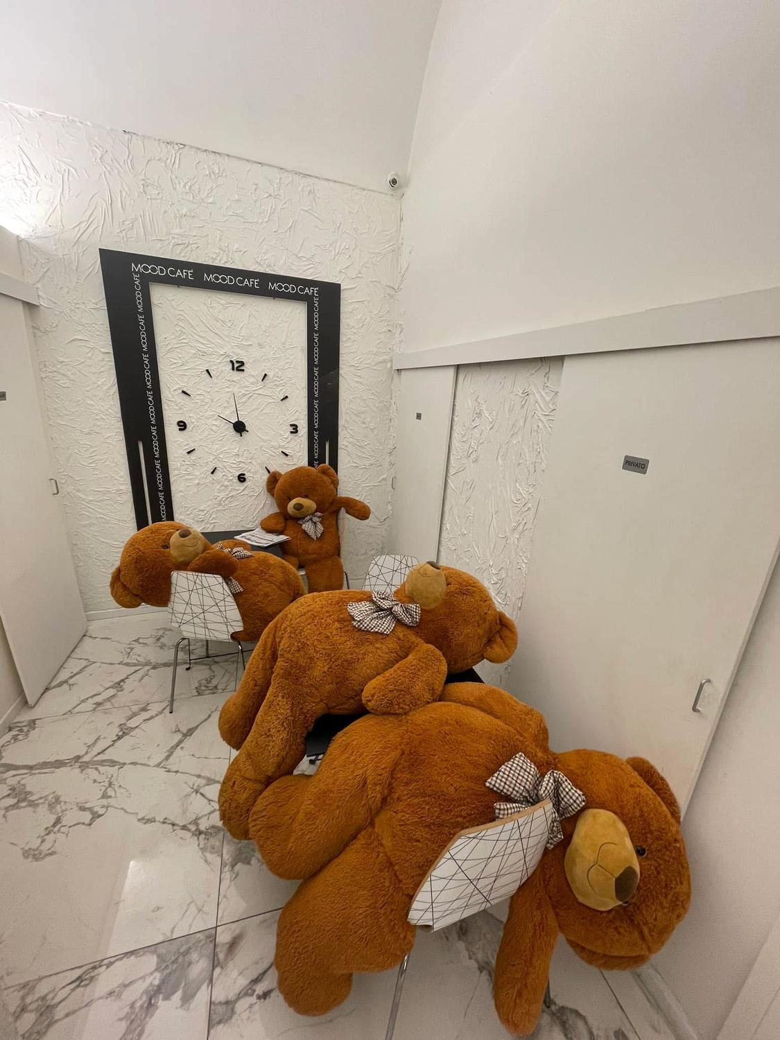 Azienda in vendita: 	Bar con Dehors in Vendita – Opportunità Unica
Una piazza per te! a Italia - Bar - Immagine foto 2