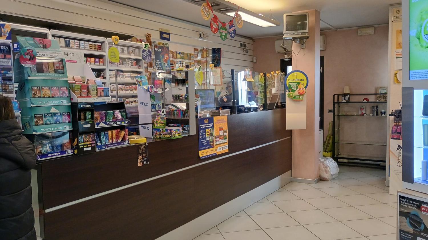 Azienda in vendita: TABACCHERIA IN VENDITA – POGGIO A CAIANO (PO) a Italia - Tabaccherie - Immagine principale