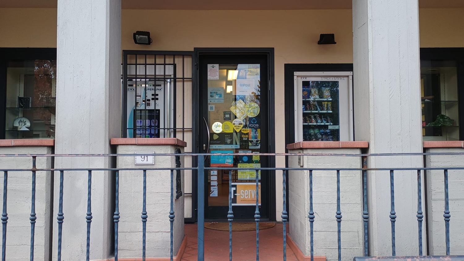 Azienda in vendita: TABACCHERIA IN VENDITA – POGGIO A CAIANO (PO) a Italia - Tabaccherie - Immagine foto 3