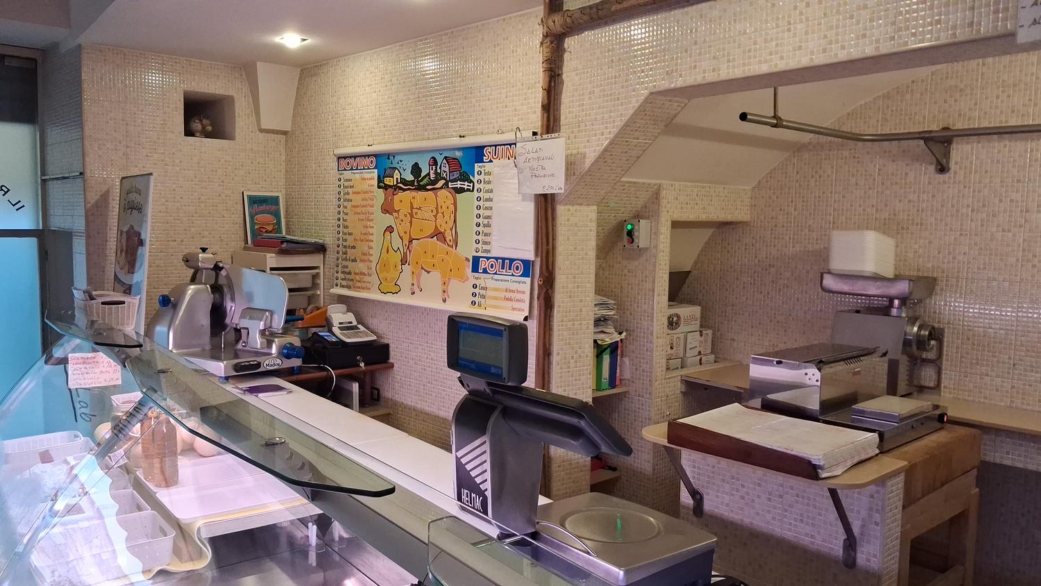 Azienda in vendita: Attività di macelleria  a Italia - Macellerie - Immagine foto 4