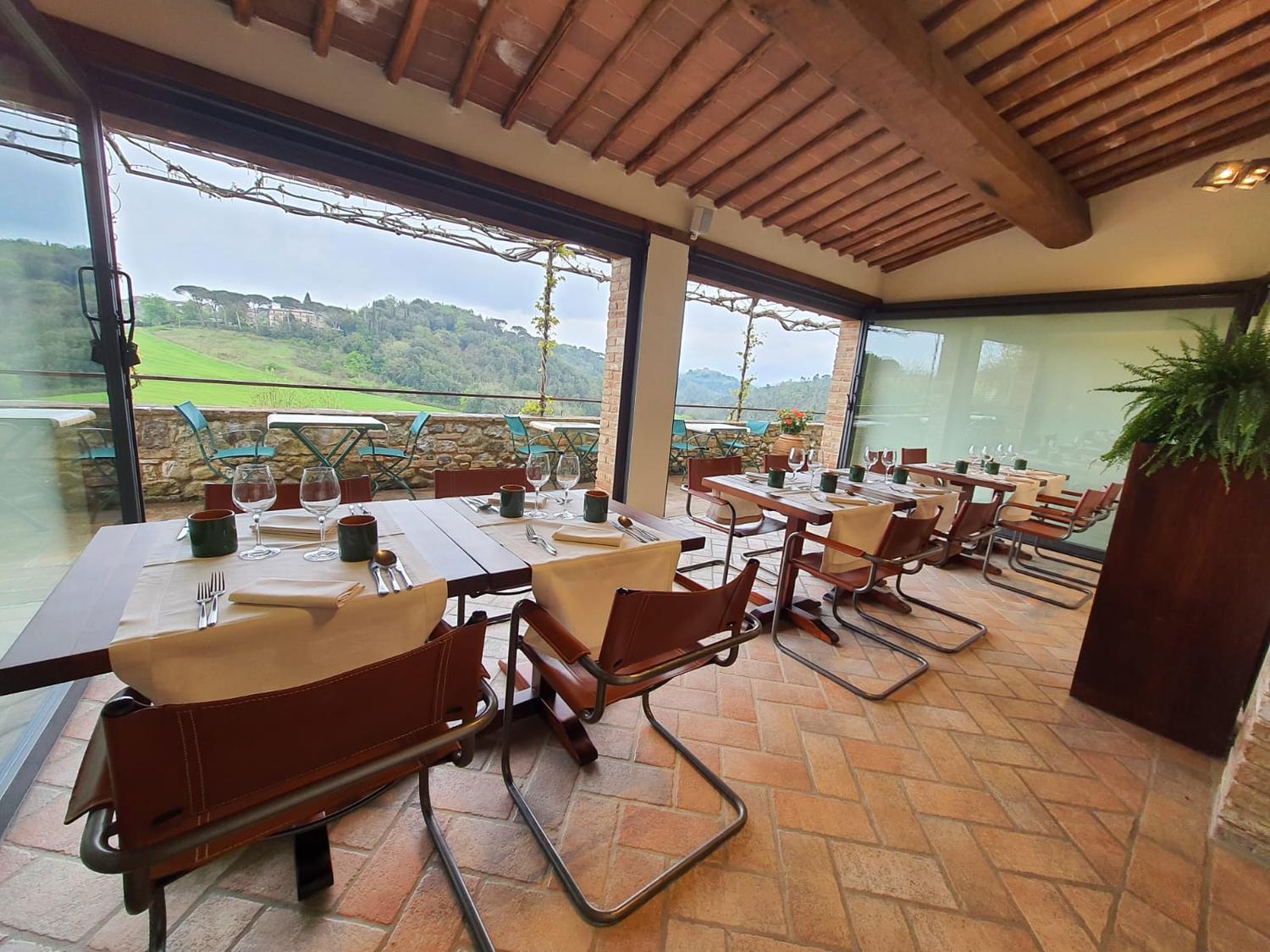 Azienda in vendita: Affittasi ramo di azienda - ristorazione a Italia - Ristoranti - Immagine foto 2