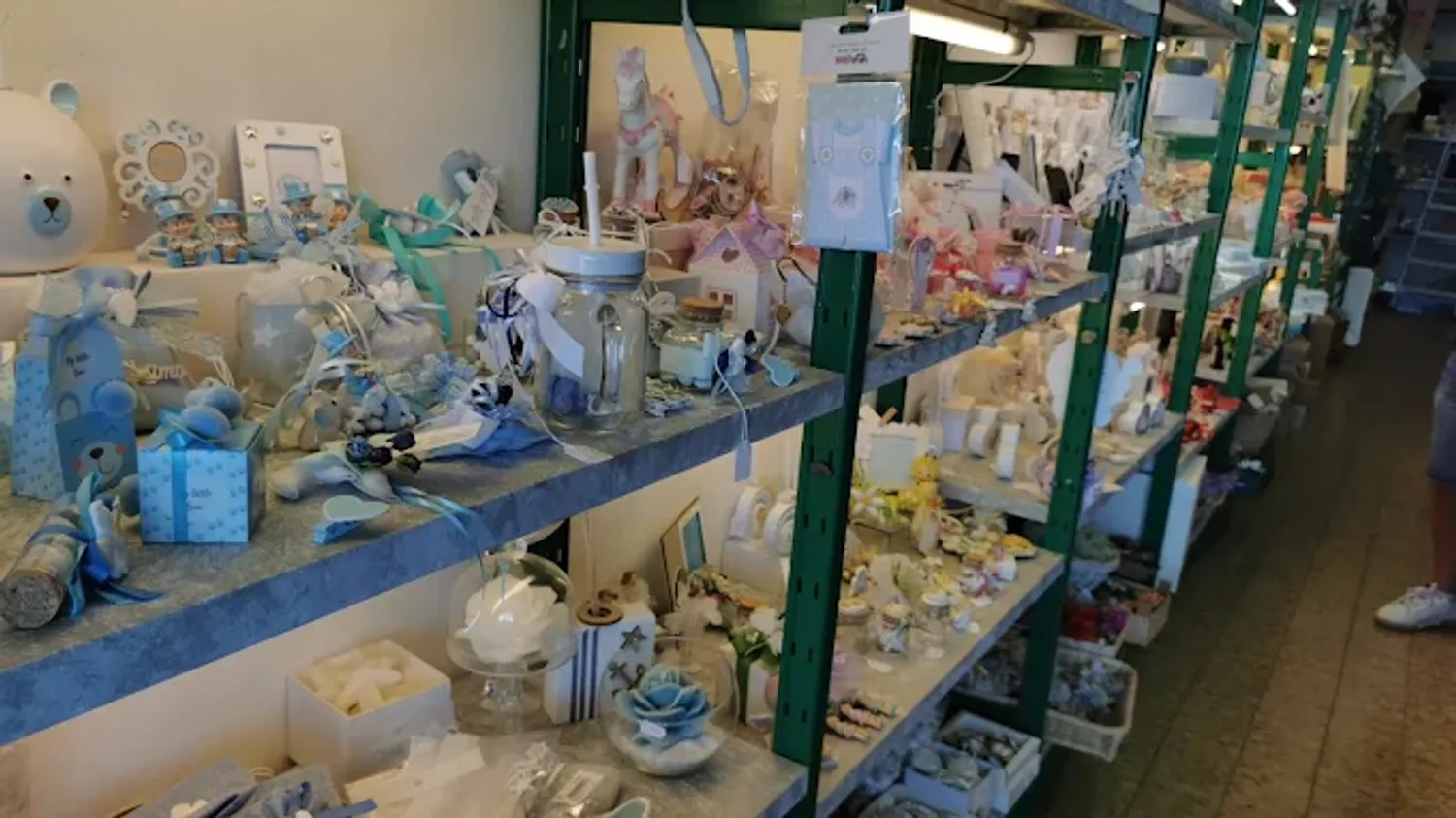 Azienda in vendita: Cedesi attività commerciale bomboniere/hobbystica a Italia - Altro - Immagine principale