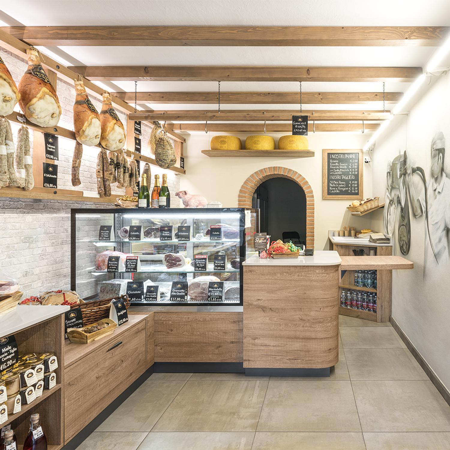 Azienda in vendita: Attività di salumeria con degustazione in vendita a Sala Baganza  a Italia - Negozi - alimentari e ortofrutta - Immagine foto 2