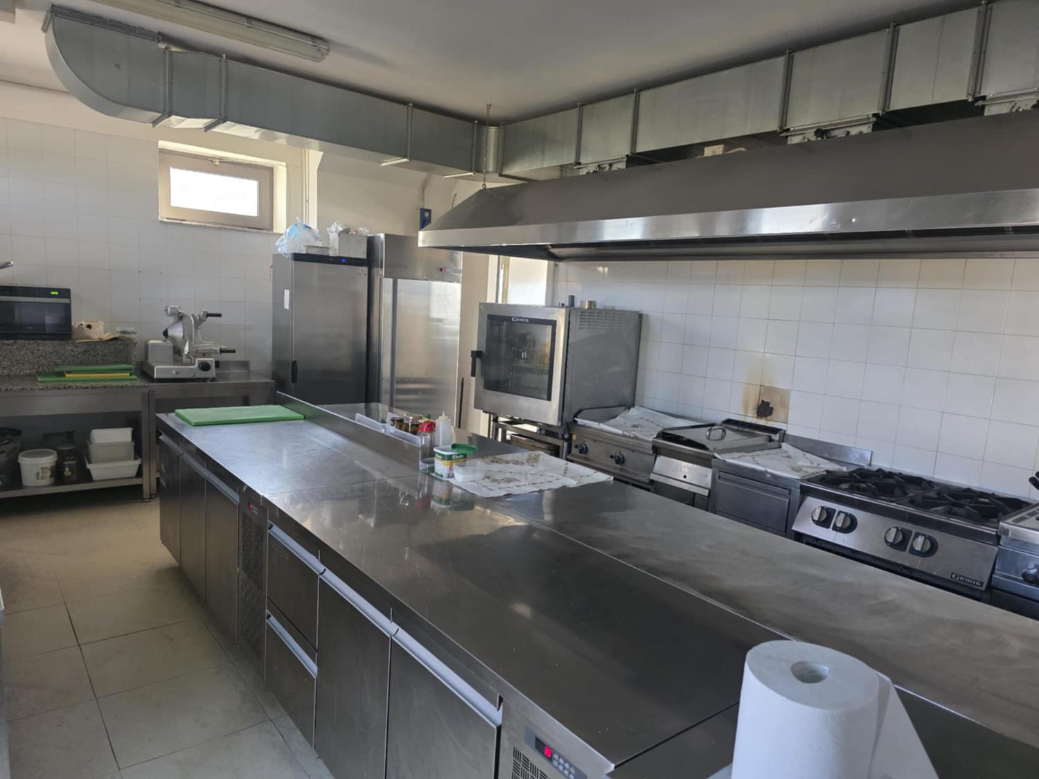 Azienda in vendita: Attività di Bar e piccola Ristorazione, rivendita Tabacchi a Italia - Bar Tabacchi - Immagine foto 3