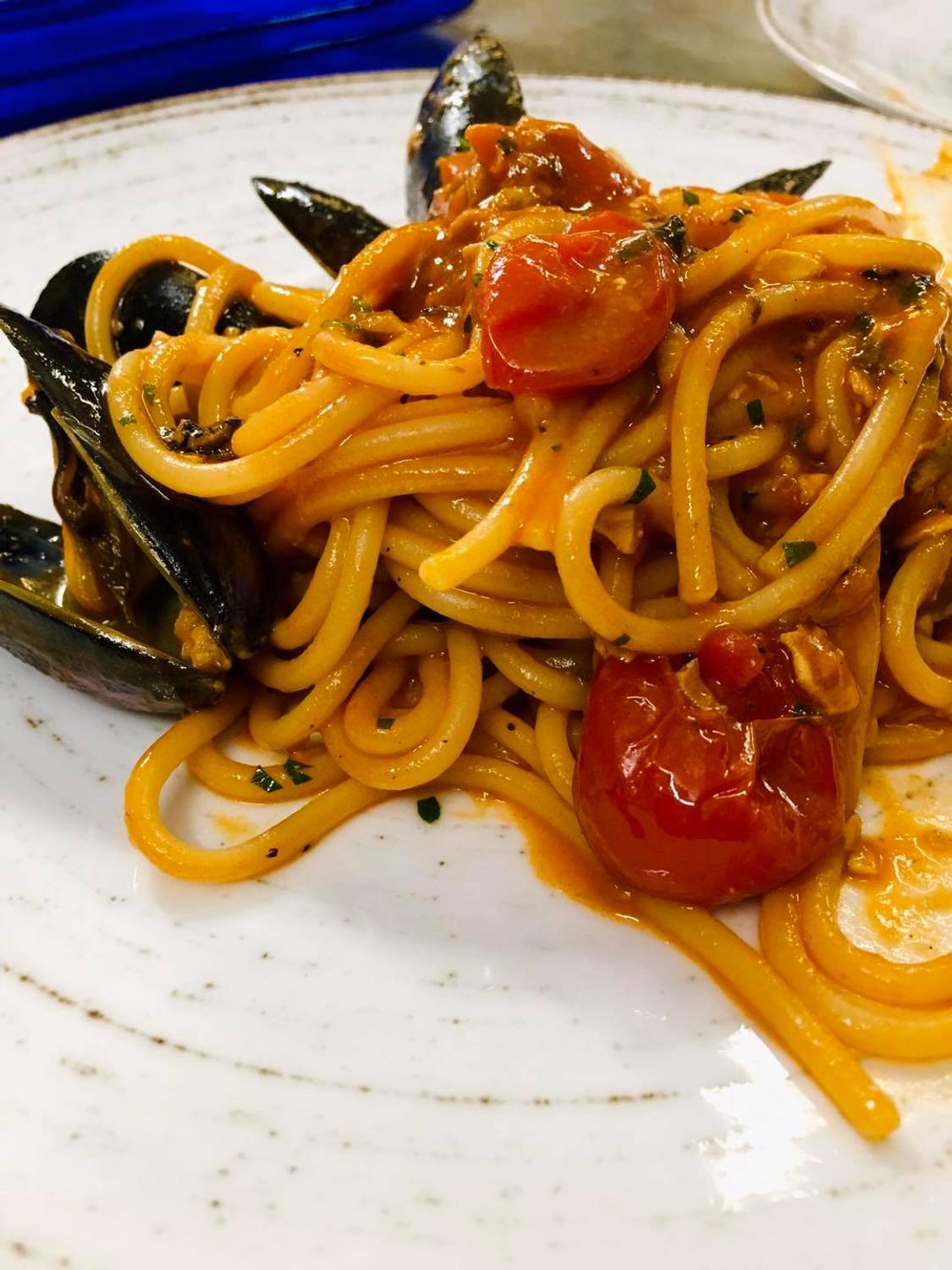 Azienda in vendita: Vendesi Storica Pizzeria Ristorante – Ancona (Zona Collinare) a Italia - Ristoranti - Immagine foto 3