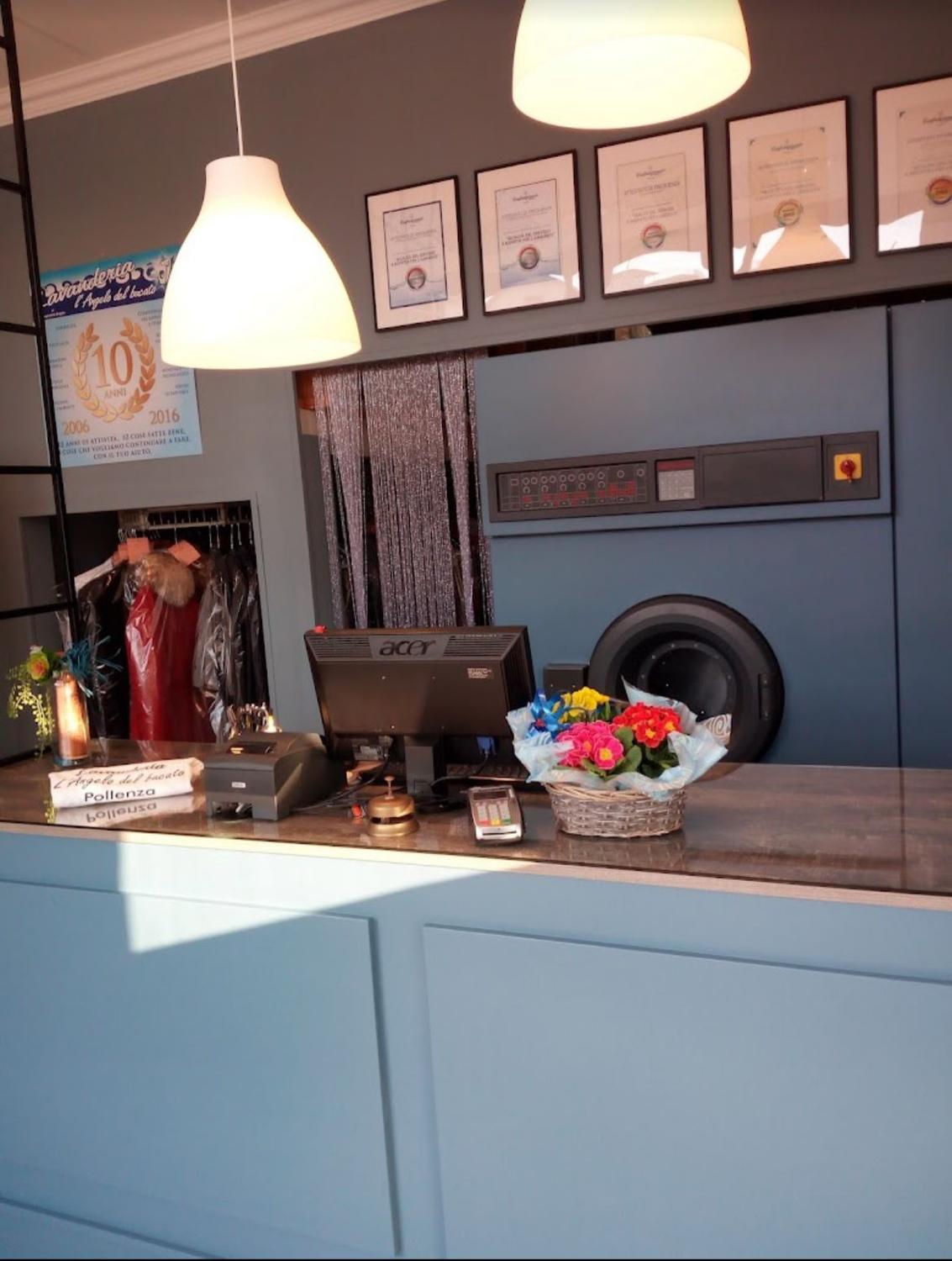 Azienda in vendita:  Lavanderia avviata da 20 anni, sana e profittevole  a Italia - Attività artigianali e professionali - Immagine foto 4