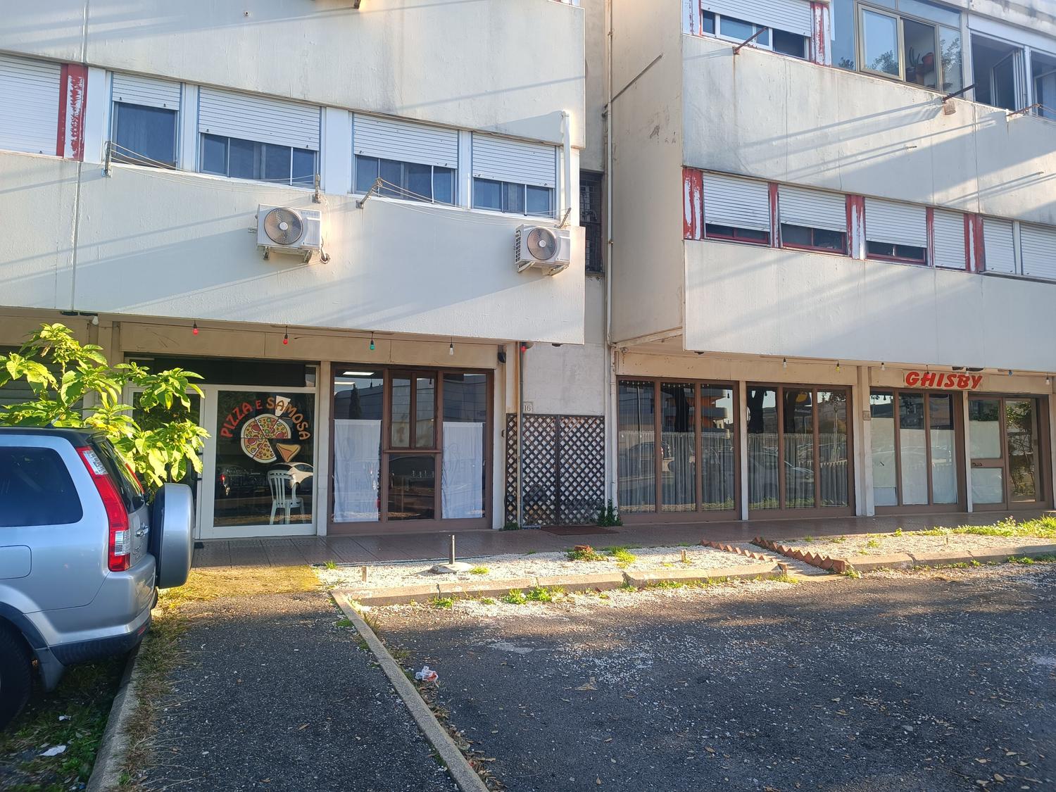 Azienda in vendita: Ristorante pizzeria forno a legna a Italia - Ristoranti - Immagine foto 2