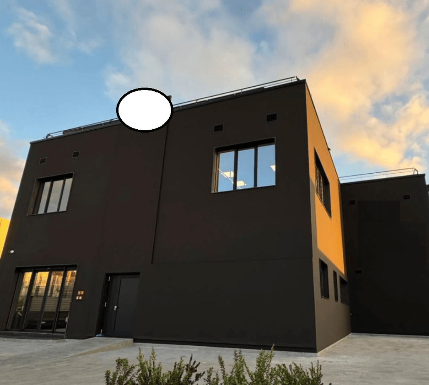 Azienda in vendita: immobile 1500mq  zona paip 2  a Italia - Altro - Immagine principale