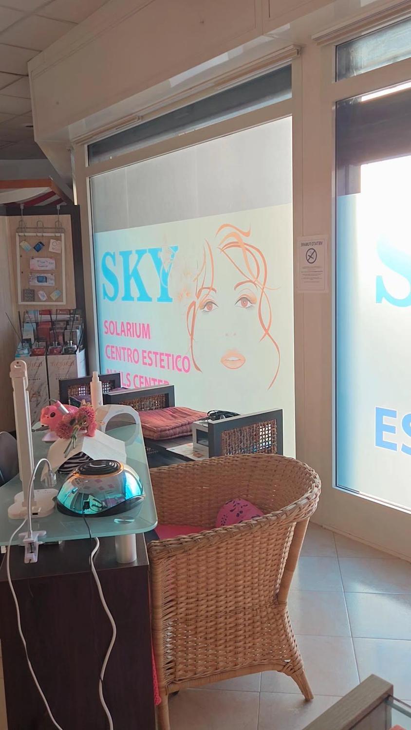 Azienda in vendita: Centro Estetico Solarium reception, 5 cabine postazione manicure a Italia - Centri Estetici - Immagine principale
