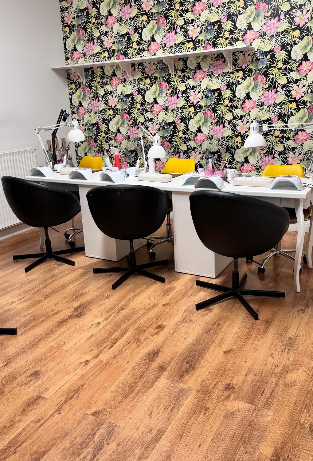 Azienda in vendita: Vendesi attività di Centro estetico a Italia - Centri Estetici - Immagine foto 4