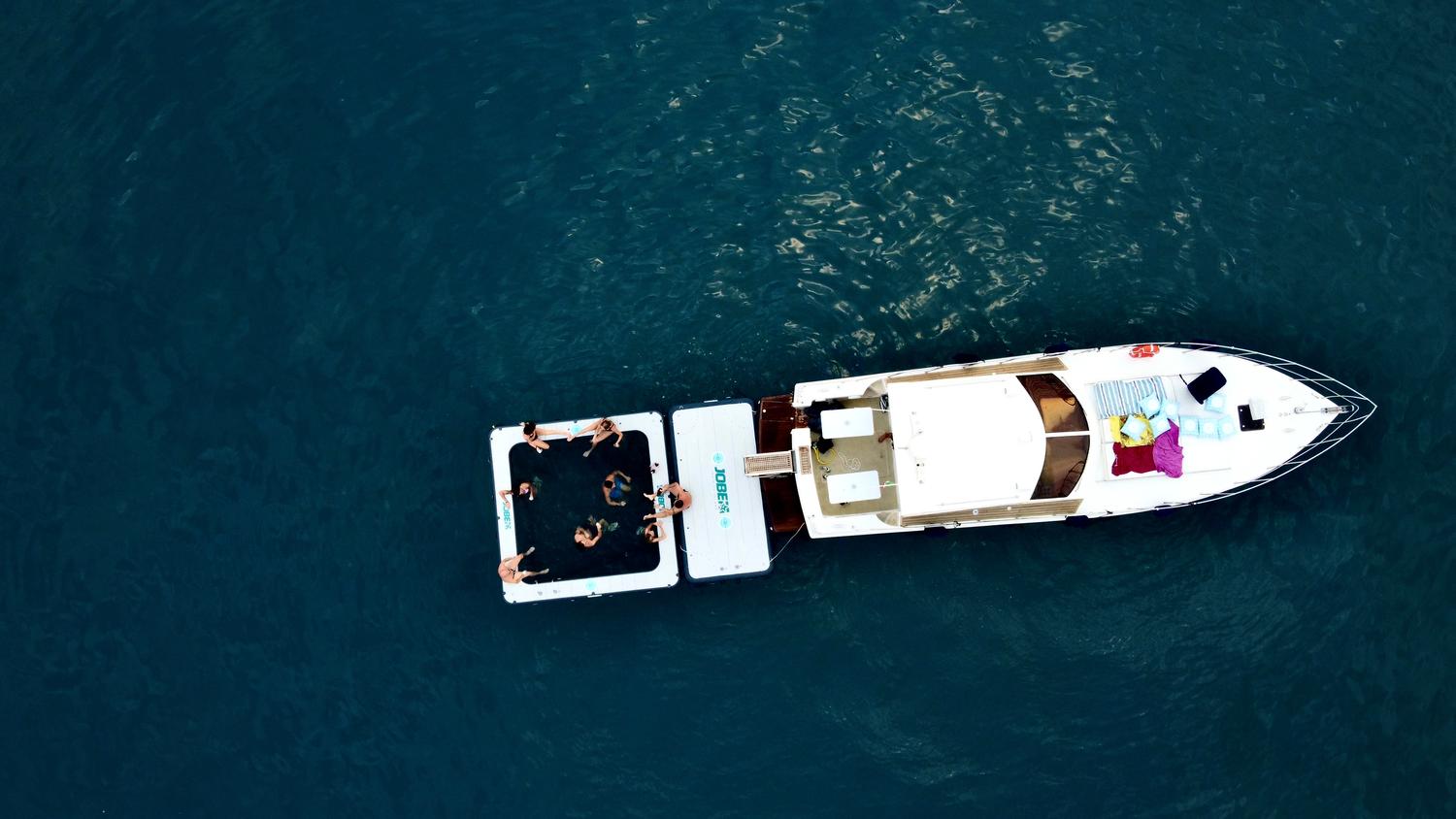 Azienda in vendita: Attività di charter/eventi in barca  a Italia - Servizi turistici - Immagine foto 3