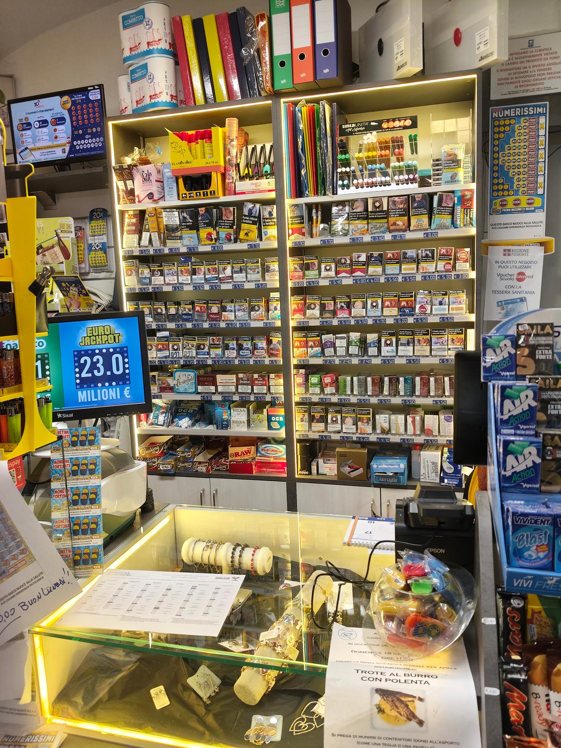 在售企业：意大利 的 烟草店、文具书店、报刊亭、杂货店 - 烟草店 - 主图