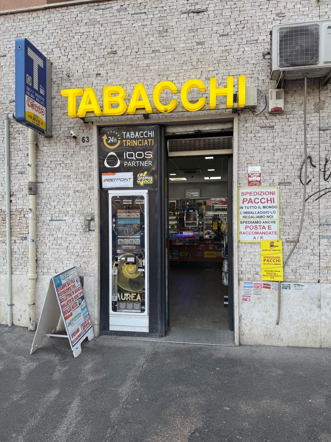 Azienda in vendita: ROMA | Cedesi Tabaccheria Completa di tutti i servizi a Italia - Tabaccherie - Immagine foto 3