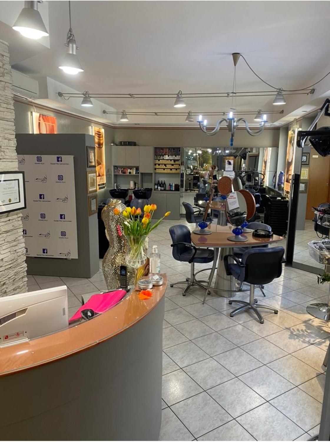 Azienda in vendita: NEGOZIO DI PARRUCCHIERI PER DONNA, UOMO E BAMBINO a Italia - Parrucchieri - Immagine principale