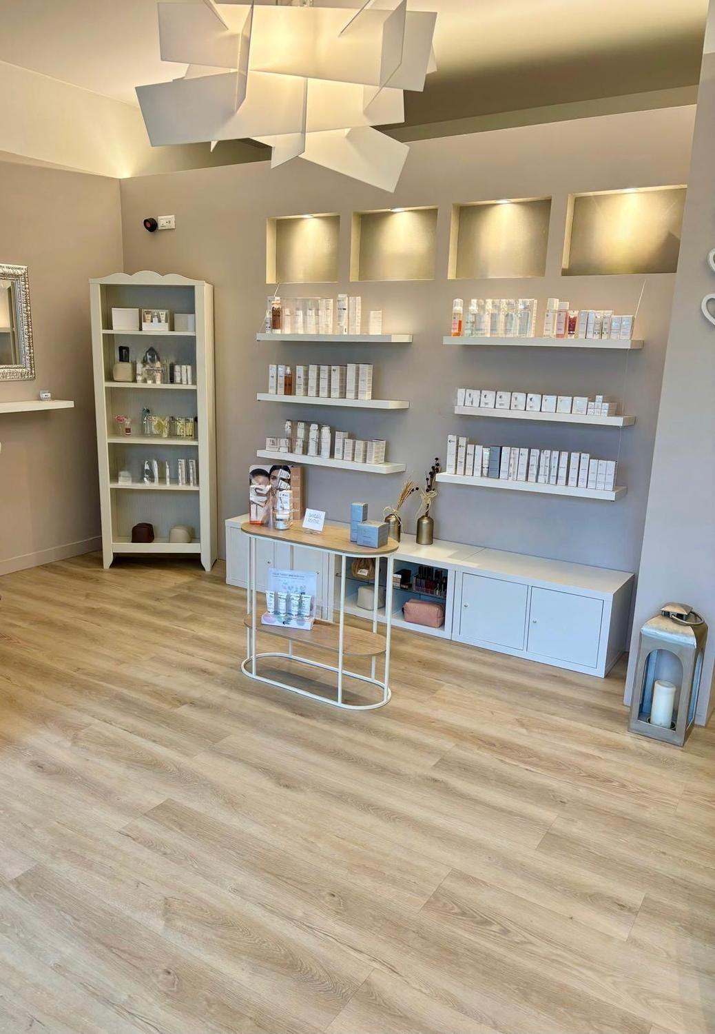 Azienda in vendita: Centro estetico a Italia - Centri Estetici - Immagine principale