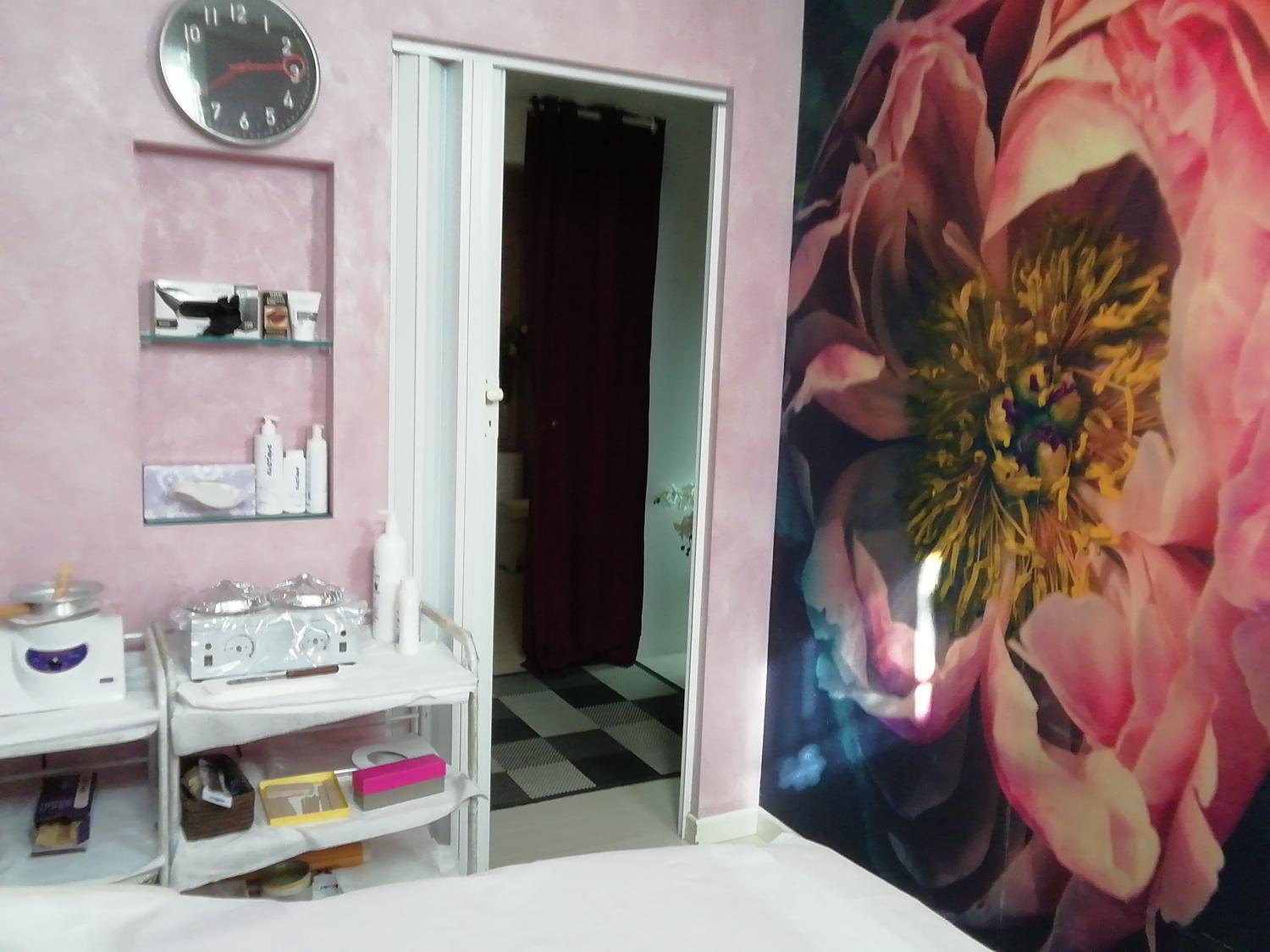 Azienda in vendita: Centro estetico e benessere a Italia - Centri Estetici - Immagine foto 3