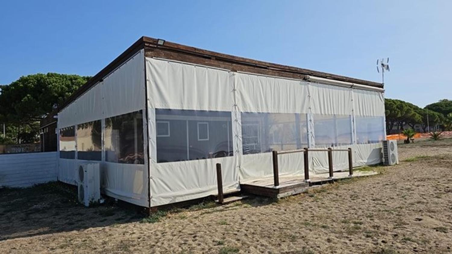 Azienda in vendita: Chiosco Bar/Ristorante spiaggia Sardegna a Italia - Ristoranti - Immagine principale