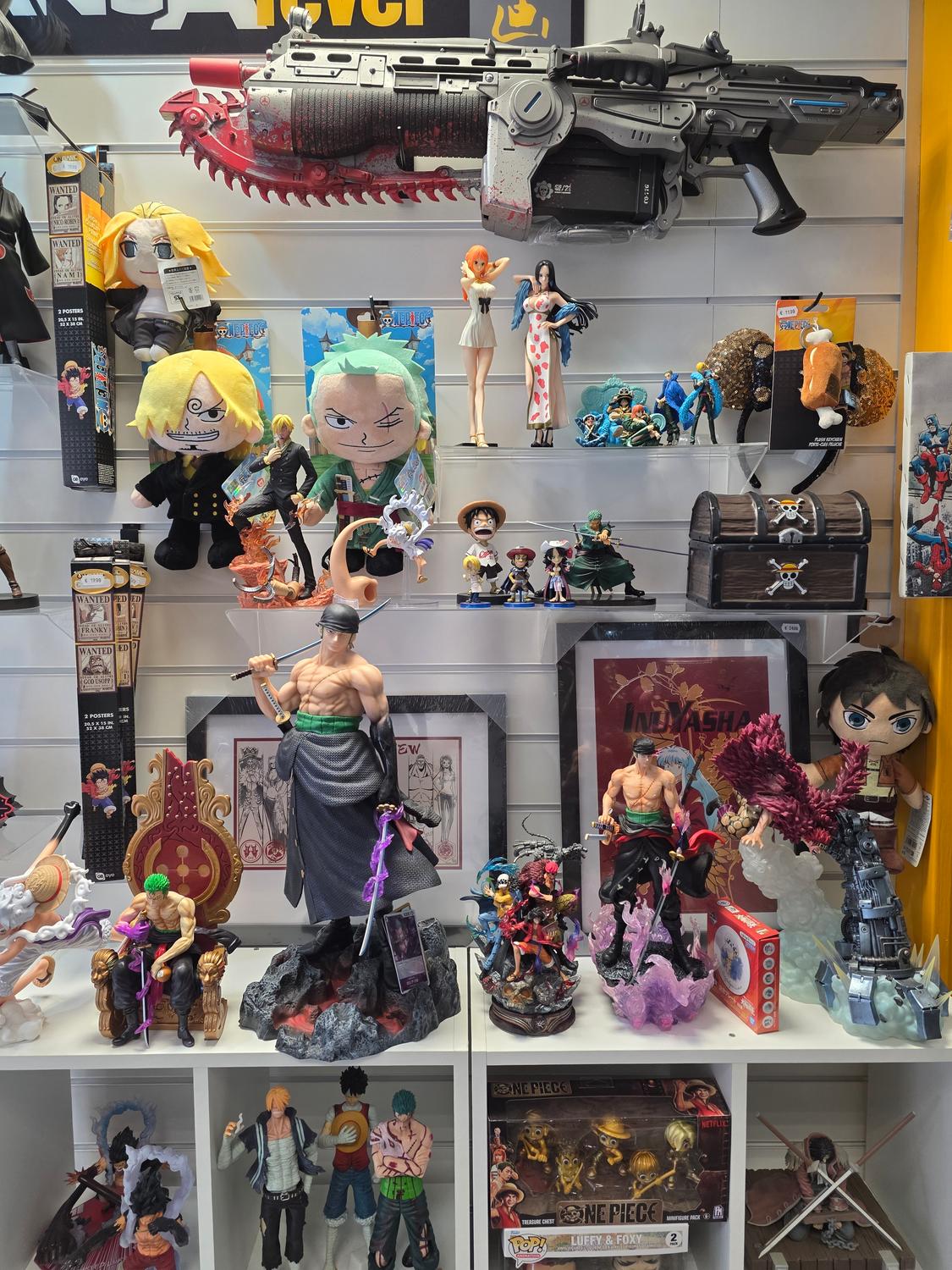 Azienda in vendita: Negozio gaming & collezionismo avviato  Funko, statue, videogioch a Italia - Altro - Immagine foto 2