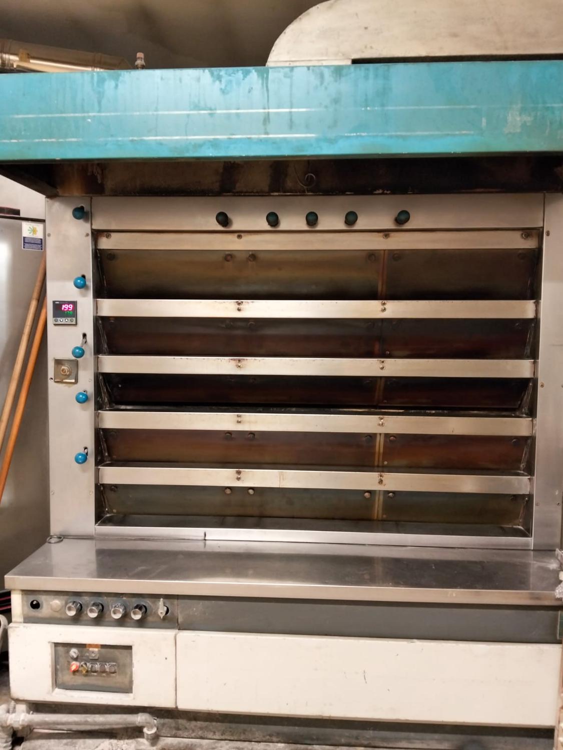 Azienda in vendita: Attività di panificazione a due passi dal centro di Gallarate.  a Italia - Panetterie - Immagine foto 4