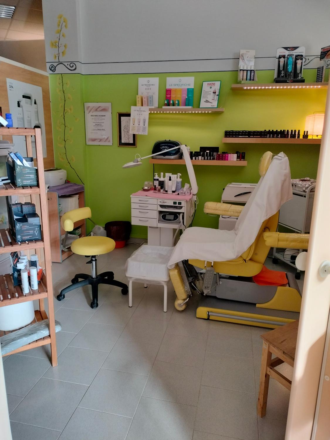 Azienda in vendita: Elegante centro estetico storico, arredato e pronto all'uso. a Italia - Area Wellness e Spa - Immagine foto 4