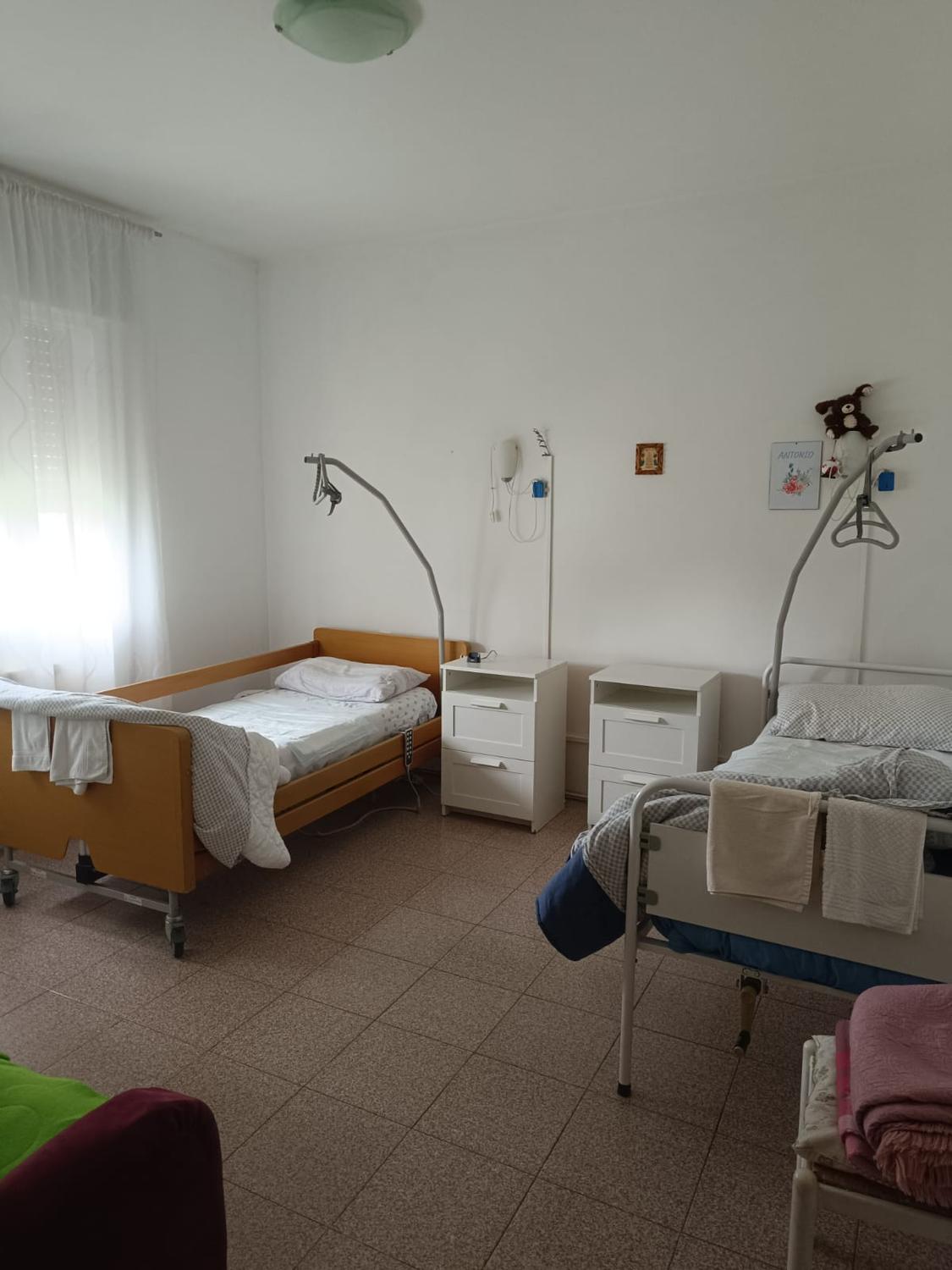 Azienda in vendita: Casa Famiglia per Anziani Autosufficienti  a Italia - Altro - Immagine foto 3