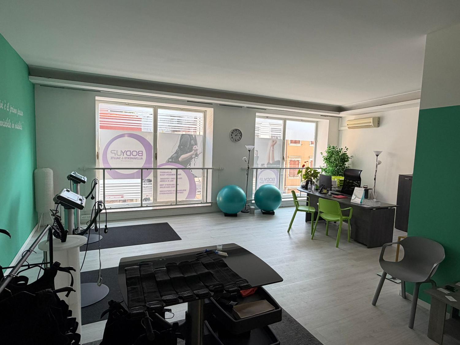 Azienda in vendita: Opportunità fitness già avviata – Studio EMS operativo (Udine) a Italia - Palestre - Immagine principale