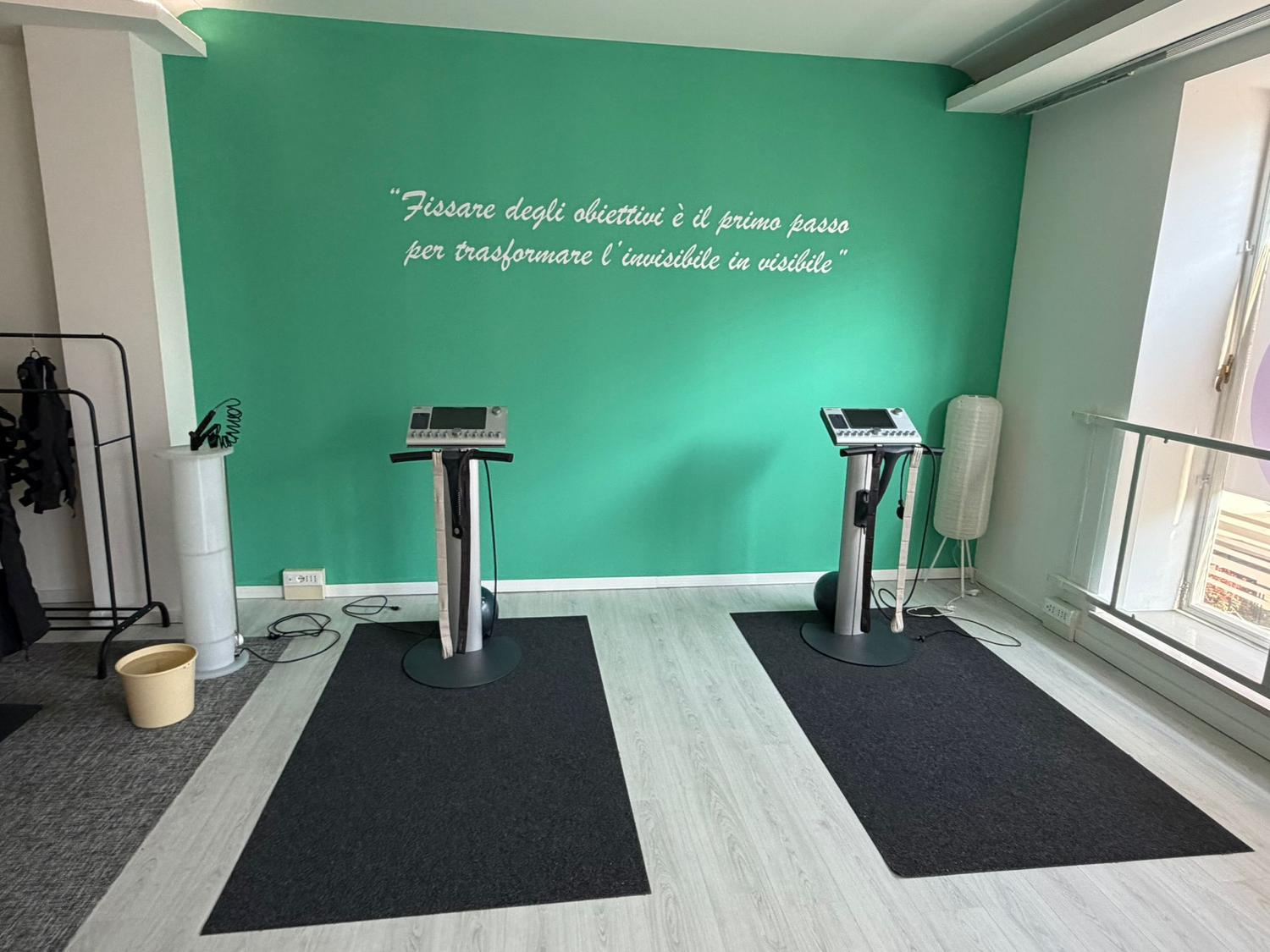 Azienda in vendita: Opportunità fitness già avviata – Studio EMS operativo (Udine) a Italia - Palestre - Immagine foto 2