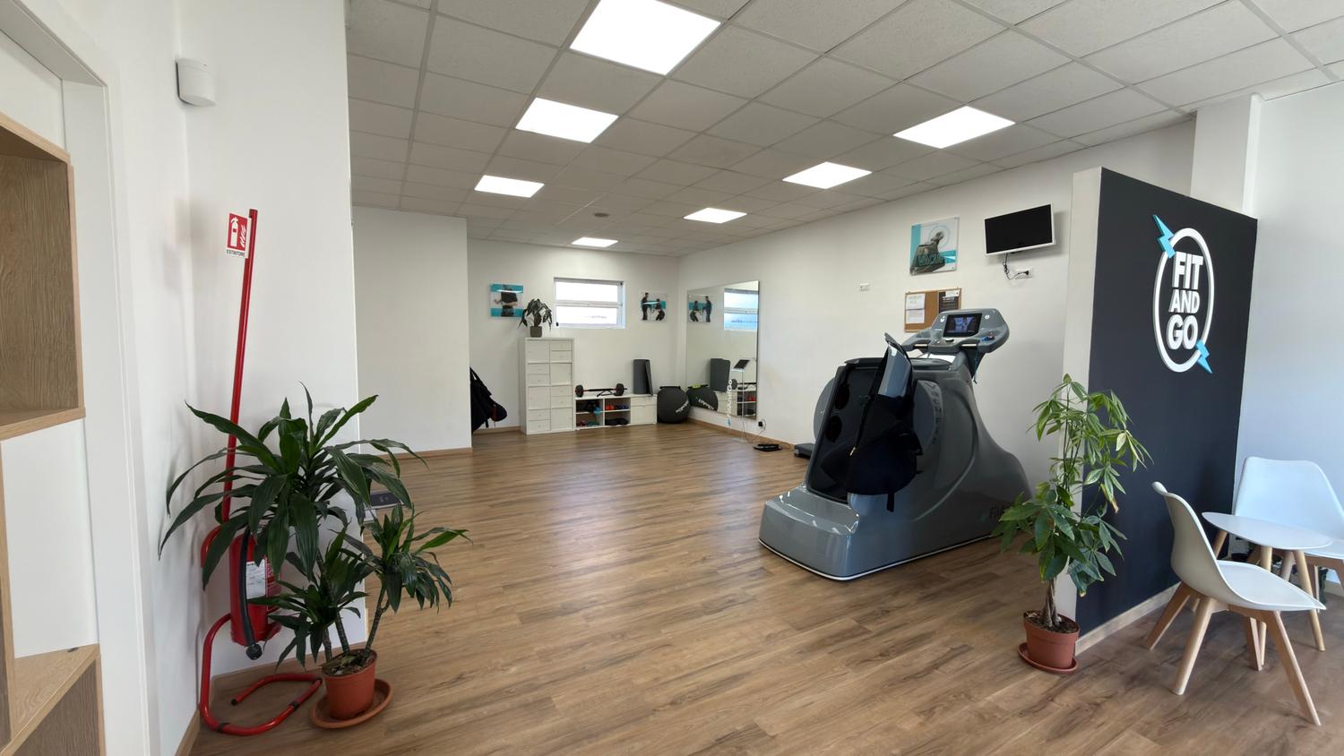 Azienda in vendita: ATTIVITA' SPORTIVA A POCHI PASSI DAL CENTRO a Italia - Palestre - Immagine principale